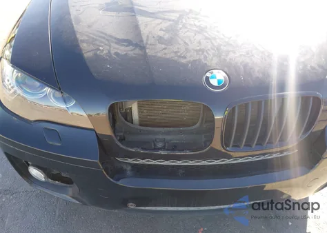 2011 BMW X6 xDrive50I z USA, uszkodzony, nr VIN 5UXFG8C53BLZ96762